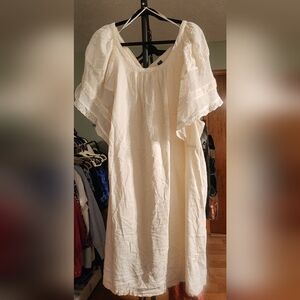 Old Navy Cream Dress with Lace Accents